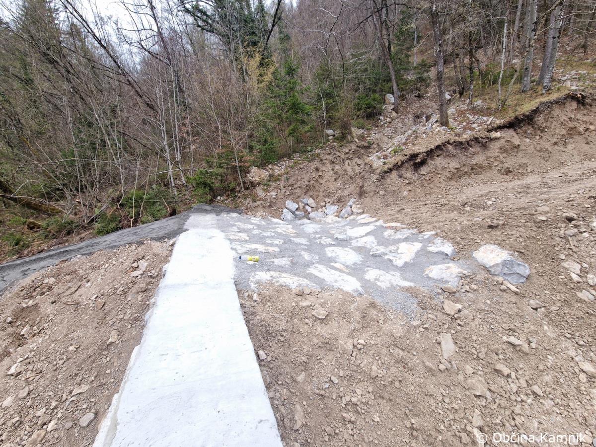 Sanacijska obnova vodotokov in hudournikov po poplavah (4)